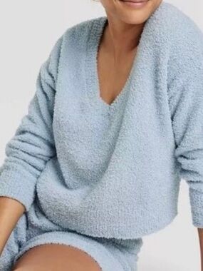 stars above Plush Scoop-Neck Sweater in Pale Blue and Shorts